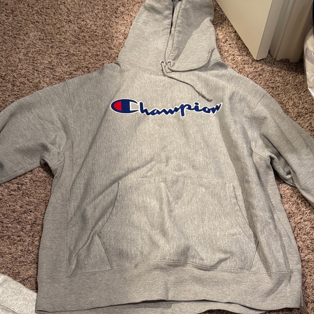 Champion Heather Gray Pullover Hoodie